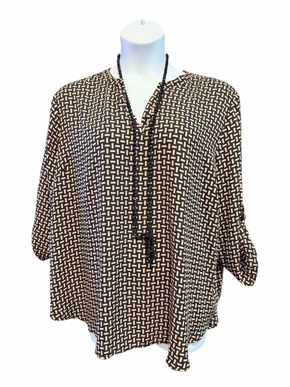 Maurices Black and Cream Geometric Tunic Top